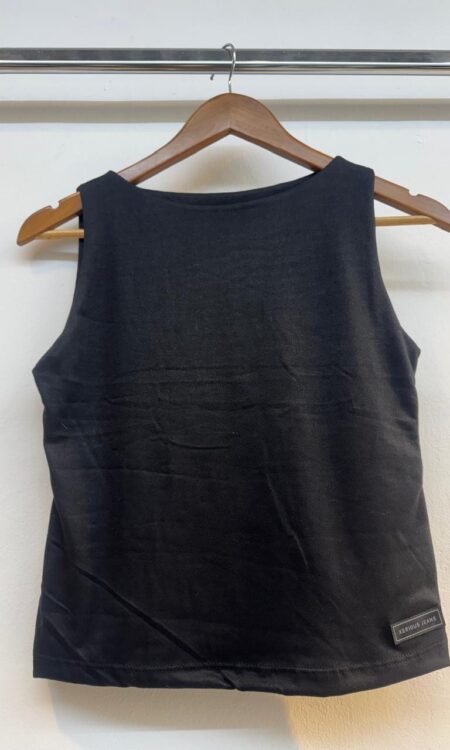 MUSCULOSA ESCOTE BOTE