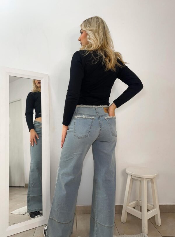 UMA - Image 2