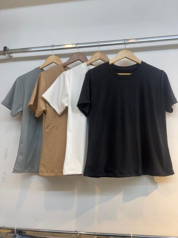 REMERA BASICA - Image 3